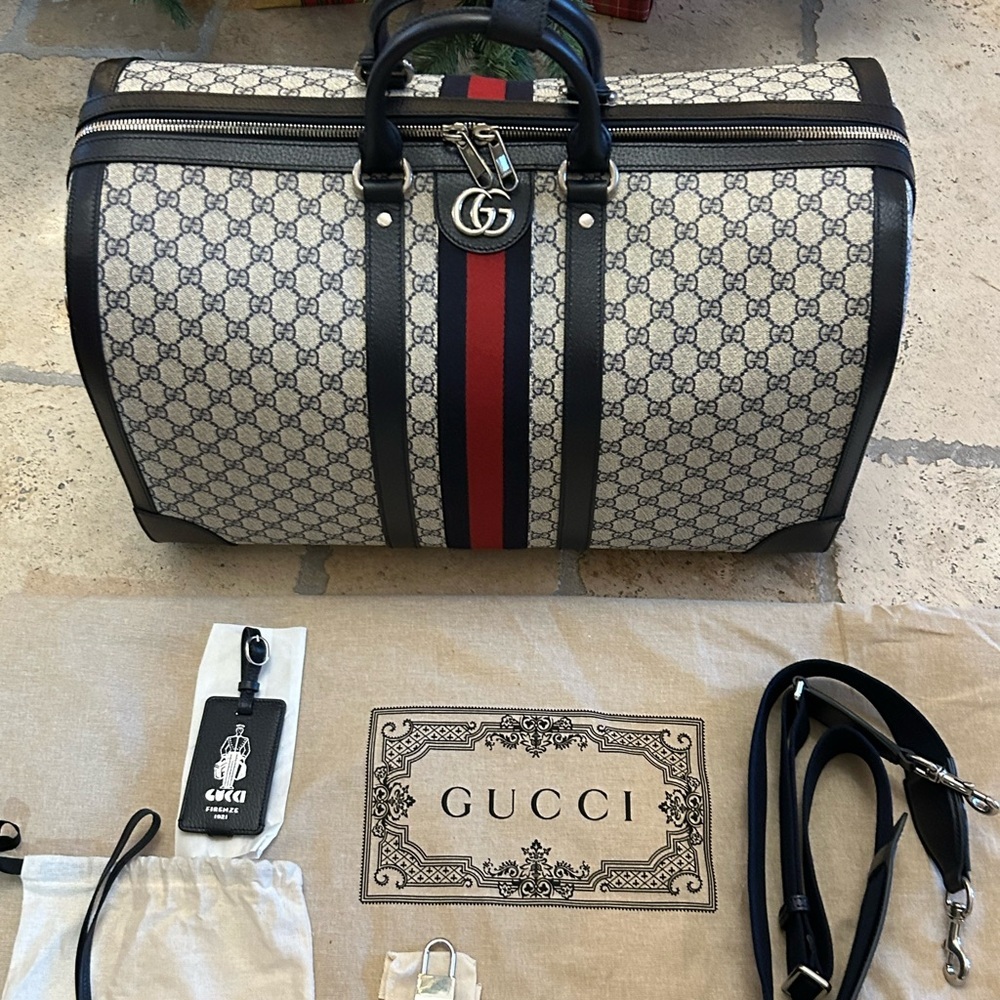 Gucci Savoy, GG Supreme large duffel bag made in Italy NWT - Picture 5 of 14